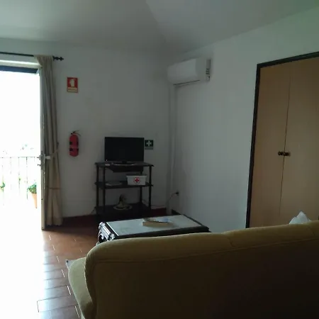 Residencial Retiro Sra. Da Luz Ponte de Lima