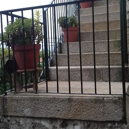 Residencial Retiro Sra. Da Luz Han/Misafirhane *