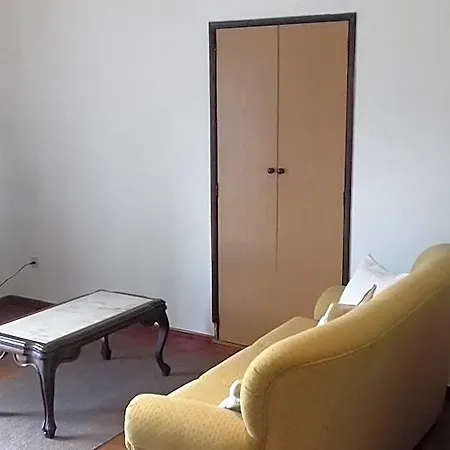 Residencial Retiro Sra. Da Luz Han/Misafirhane *
