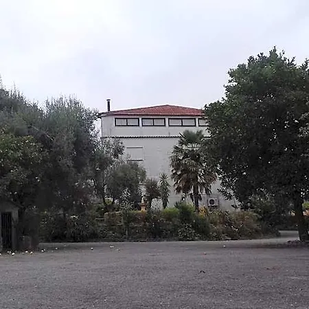 Han/Misafirhane Residencial Retiro Sra. Da Luz *