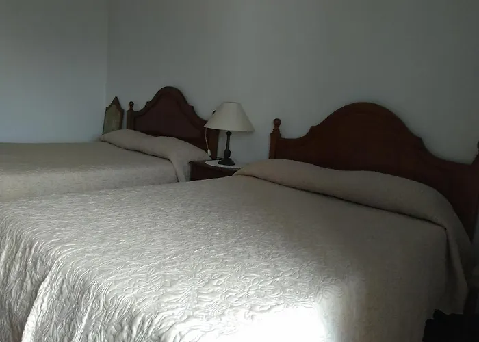 Residencial Retiro Sra. Da Luz Mini-hôtel